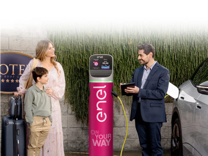 coloninna waypole davanti ad un hotel