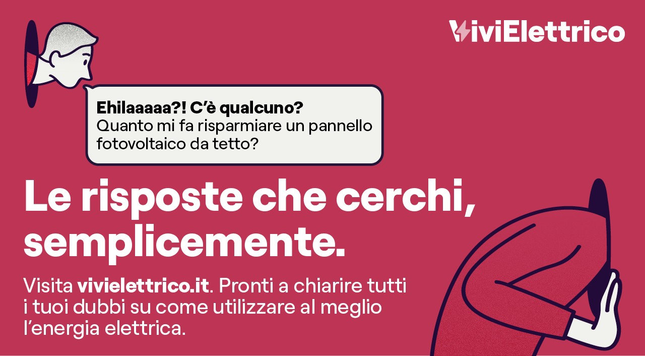 Efficienza energetica per le imprese Edificio a vetri illuminato di sera